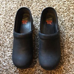 COPY - Black Dansko XP shoes